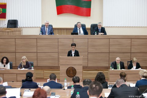 Верховный Совет принял в первом чтении бюджет на 2015 год и среднесрочную перспективу