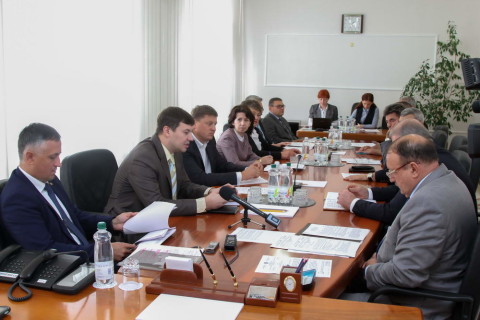 В Правительстве прошла встреча с представителями Торгово-промышленной палатой республики