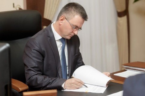 Вадим Красносельский подписал закон, упрощающий механизм получения разрешения на уплату ФСН добросовестными налогоплательщиками