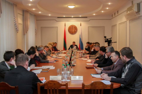 На совещании во главе с Премьер-министром Александром Мартыновым говорили о реестре разрешительных документов.