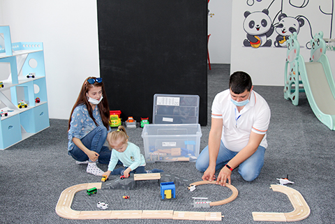 Проект «Бизнес наставничество — 3»: Первая детская игровая комната «Юла» в Рыбнице!