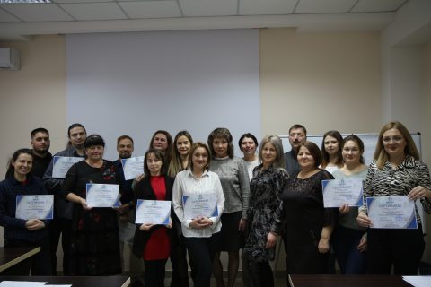 Выпускникам курса «Основы создания собственного бизнеса» в Бендерах вручили сертификаты